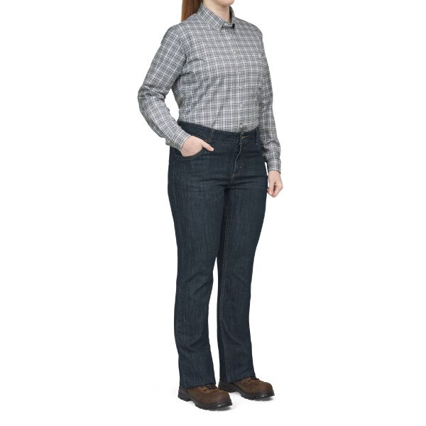 Women's Straight Fit Jean With Stretch in Denim